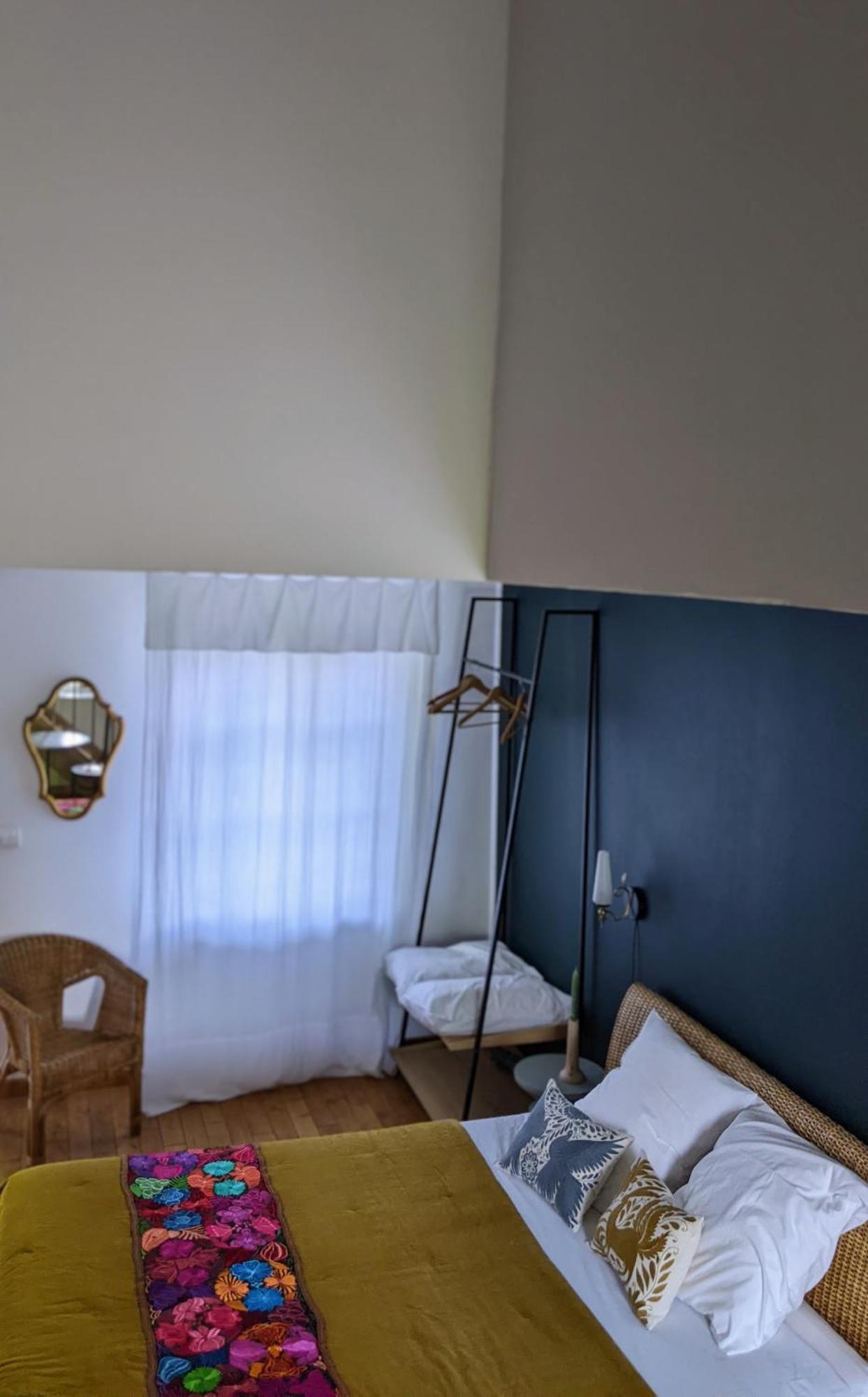 Le Clos Du Perret Chaussan Esterno foto