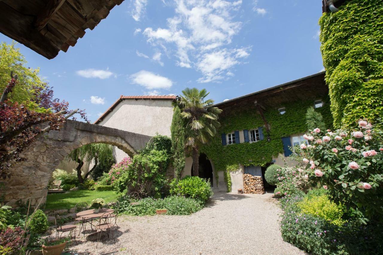 Le Clos Du Perret Chaussan Esterno foto